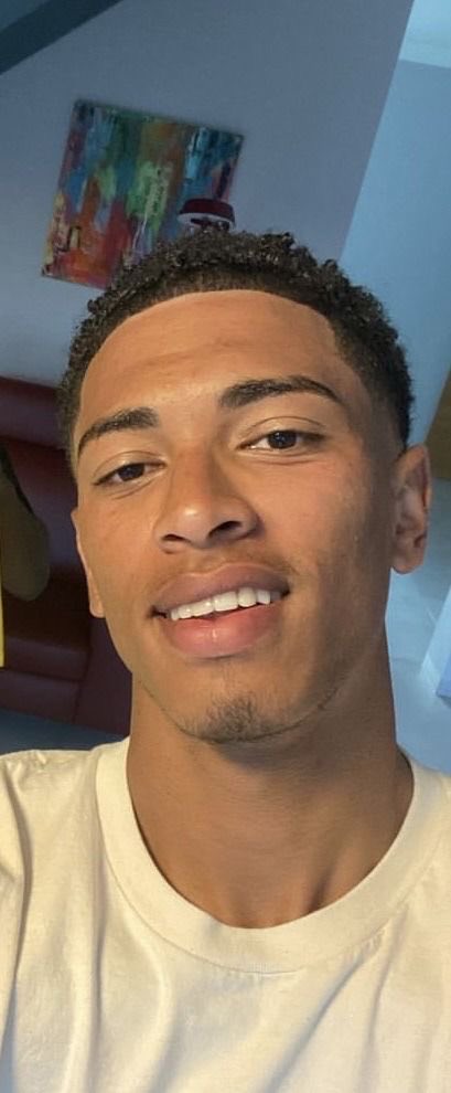 jude hourly ۶ৎ (@judehourly) on Twitter photo 