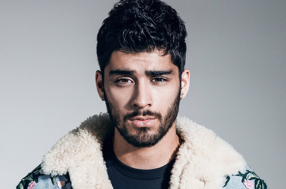 ZJMCRAVE's tweet image. zayn’s face card never declines.