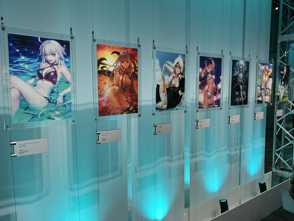 yukichi_IL's tweet photo. 額縁とか特殊印刷で映えるように飾られてる事にあまりにも感動。ゲームの都合上切り取られたトンボの外はこういう時にしか見れないし。 https://t.co/sTaNBKjntb