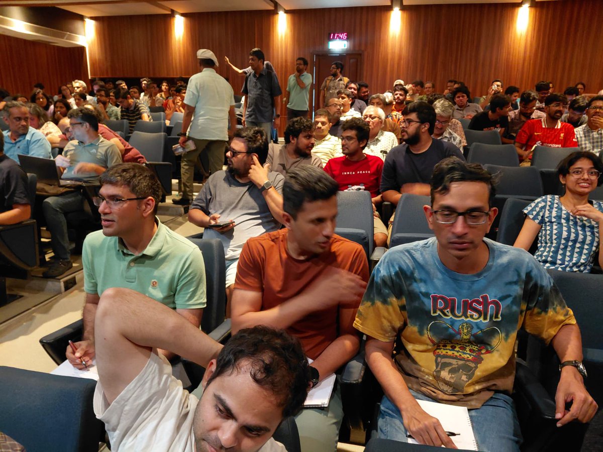 quizfoundation's tweet image. India Quiz finalists at QFIesta not really bothering to pose.