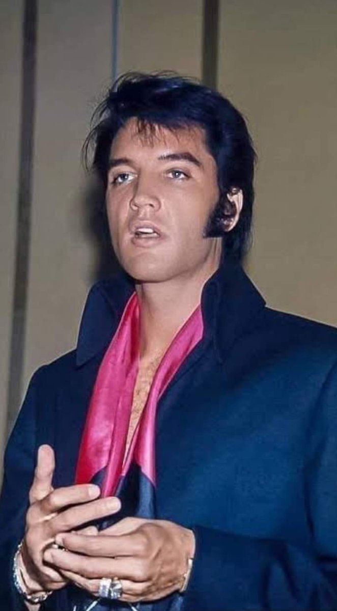 8.1.1935 - 16.8.1977.
TCB ⚡️