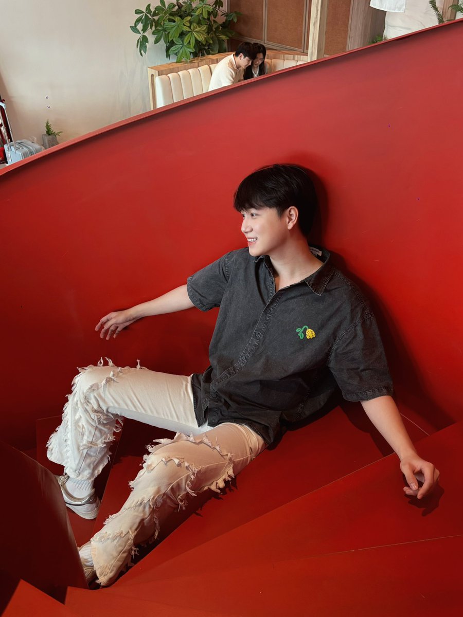 ssuugs's tweet photo. 回家了好无聊哦 https://t.co/fqdr49TYwa