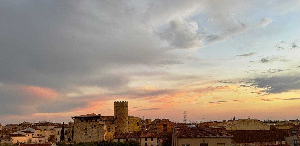 tribusdelasegarra.cat/2025/08/16/bon…
Bon dia
Santa Coloma de Queralt
Baixa Segarra
#segarrejant #goodmorning #Catalonia #magradaelmeupaís <a href="/finslagorra_1/">finslagorra ||*|| SÍ</a> <a href="/jolival65/">JOliva||*||</a> <a href="/montserumbau/">montserrat rumbau</a> @martapontnou <a href="/salvad_m/">RosamSal ||⭐|| 🏴󠁧󠁢󠁥󠁮󠁧󠁿#Jo soc CDR# *CxR*</a> <a href="/jordicodol/">Jordi Còdol Montagut</a> <a href="/betaltarriba/">Bet Altarriba</a> <a href="/mccorominas/">Carme Corominas</a> @xatoQuico <a href="/Ifarre2/">Imma</a> <a href="/CanelaBalsebre/">rosa canela</a> <a href="/mnadal13/">Marta Nadal</a>