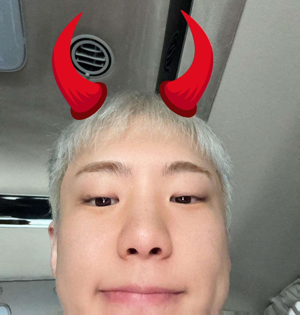 jas (@khoshlover) on Twitter photo 