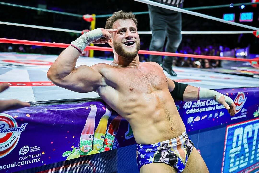 InMJFWeTrust's tweet image. The face of a man without a single care in the world, because when you’re better than everyone, and everyone knows it, worrying is for peasants, not me.