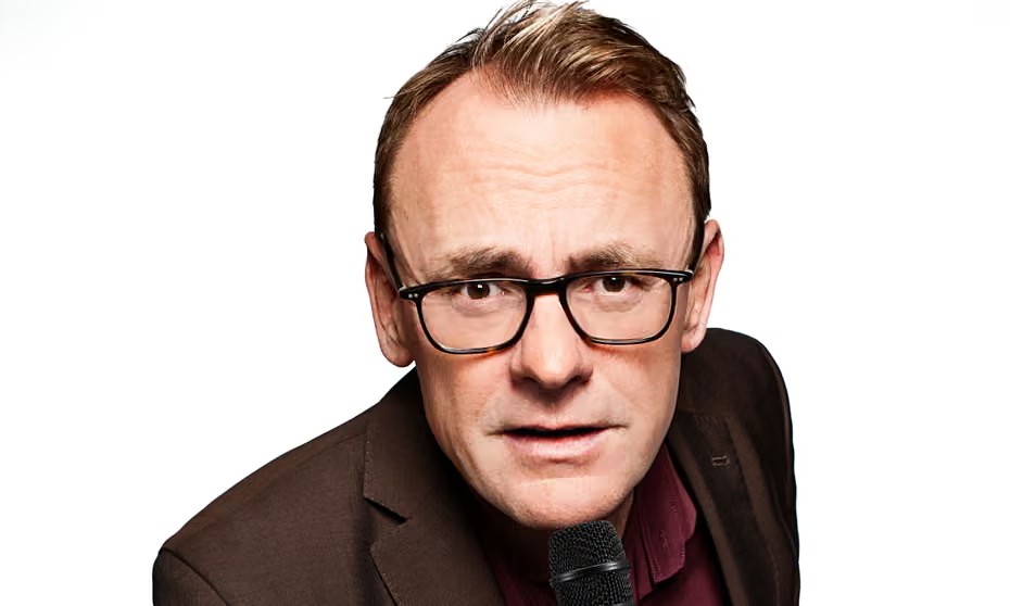 Remembering the great English comedian Sean Lock who died on this day in 2021. He was 58. #SeanLock #8OutOf10Cats #HaveIGotNewsForYou #TheyThinkItsAllOver #QI #15MinutesOfMisery #15StoreysHigh #TVHeavenTellyHell #Argumental #Lockipedia #PurpleVanMan #KeepItLight