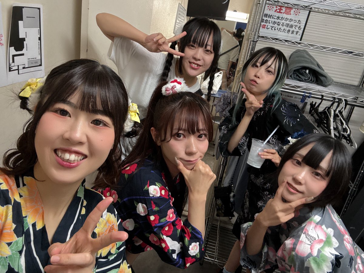 📸月見むぎさんと！

SAMURAIさんでご一緒するのがお馴染みな感じになってて嬉しいです❣️ファンの方もあったかくてれんてつの時間も盛り上がってくれてありがとうございました🙌💖
これからも仲良くしてくださいっ！
