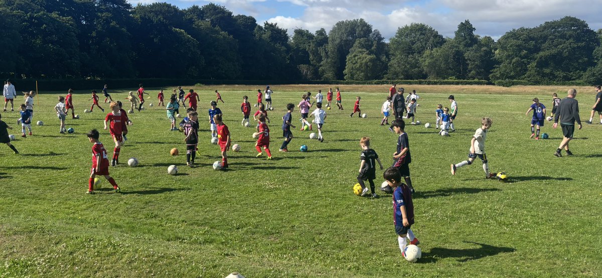 All set up for are 2 free coaching sessions this morning at Calderstones Park all boys and girls welcome to come along #FreeFootball