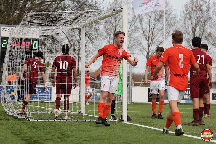 vvKagia's tweet photo. MATCHDAY! 🧡

Kagia speelt vandaag zijn eerste oefenwedstrijd van het seizoen 2025/2026! 

Om 14:00 uur trappen we af tegen SV Dios in Lisserbroek. Ben jij er ook bij? ⚽️ https://t.co/wginX5HHuw