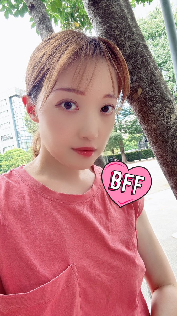 おはよ🐳
家の換気扇が壊れて明日から修理だ～🥲
もうこうなったら業者の人と同時に私も全力で部屋を改良する！笑
