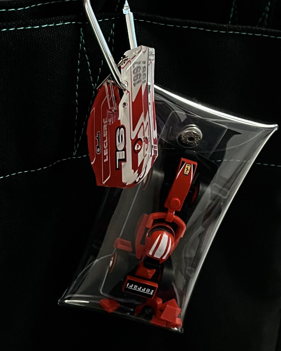 #RT 추첨 한 분께 원하시는 굿즈 보내드려요~✨

〈F1 드라이버 헬멧 아크릴 카라비너 판매🏎💨〉

🌶카를로스 사인츠
🐶샤를 르클레르
🐻올리 베어만

입금기간🗓 08-16 ~ 08-24 22:00

(통판)🔗tmm.im/p/51233