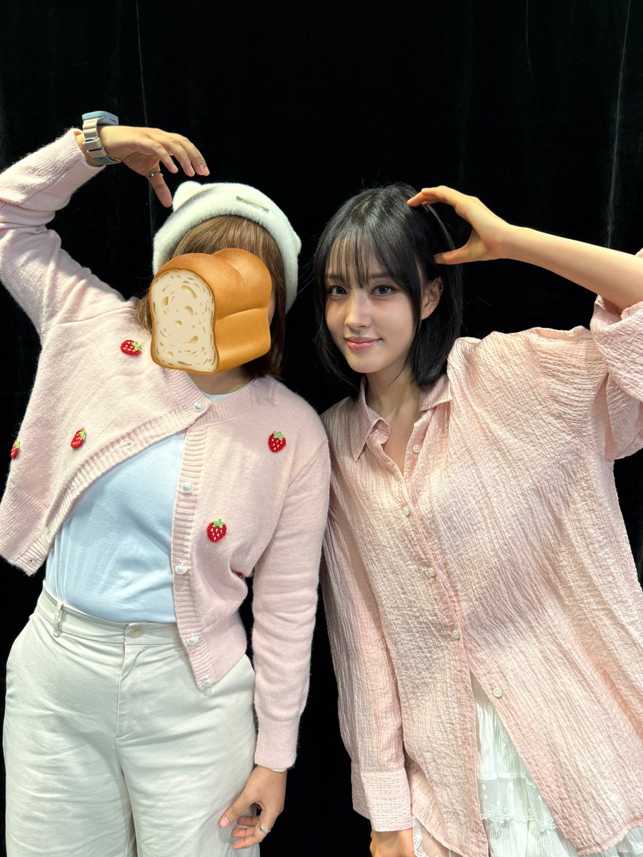 staycbread's tweet photo. GUYSSSS THIS IS NOT A DRILL AAAAAAA https://t.co/Dcql3pEjIW
