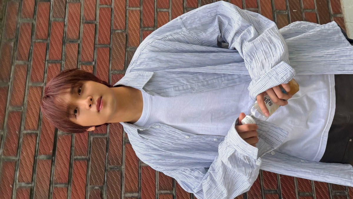 haelovs's tweet photo. boyfriend haechan https://t.co/bdaJX94McF