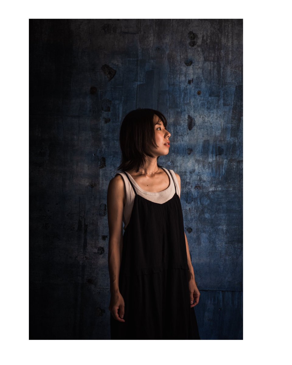 𝚃𝚛𝚒𝚕𝚘𝚐𝚢

𝚜𝚒𝚐𝚗𝚜
𝚋𝚛𝚎𝚊𝚔 𝚘𝚏 𝚍𝚊𝚛𝚔𝚗𝚎𝚜𝚜 
𝚛𝚒𝚜𝚎