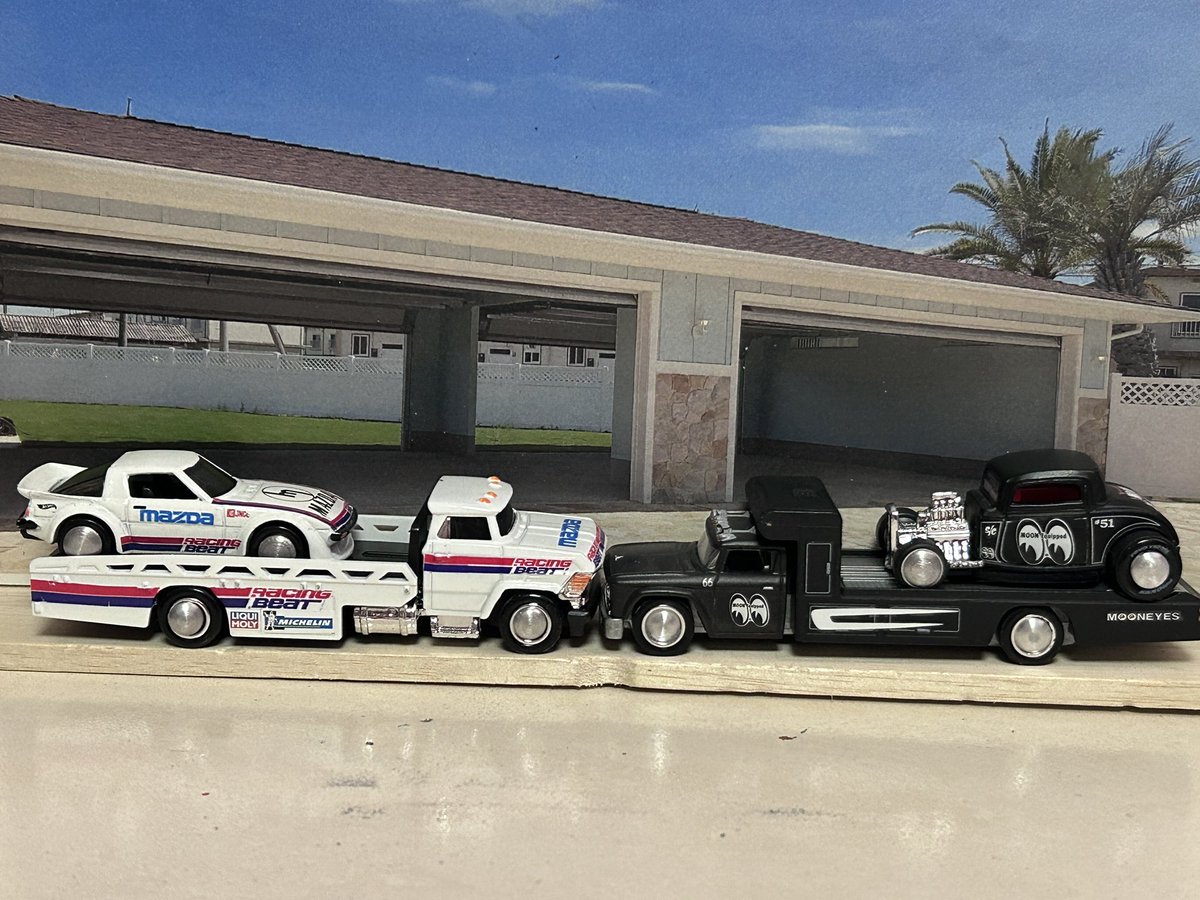 porschegmbh's tweet photo. #ホットウィール  #teamtruck     #MOONDISC #billets  #RACINGBEAT 
削り出して履かせてみた👍Cooooool😎✨ https://t.co/hbLun13q7e