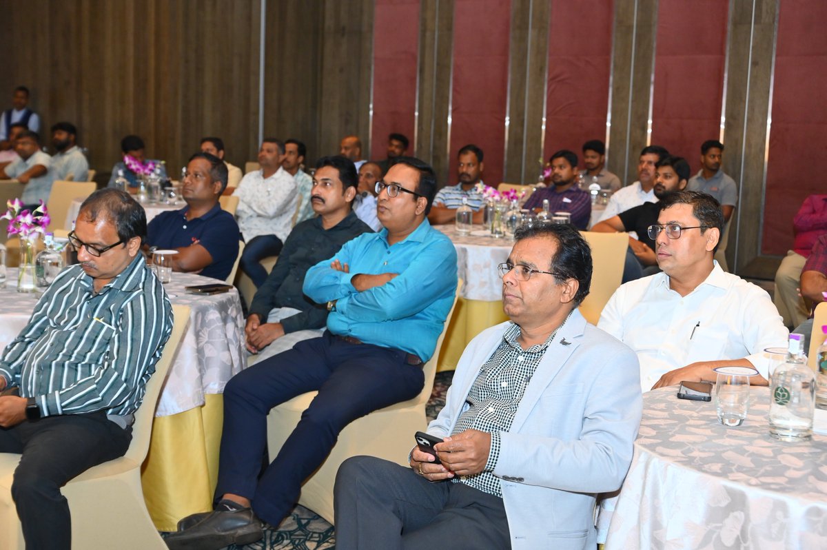 MotadataSystems's tweet image. An incredible day in Bhubaneswar with @SavexTechnology for a powerful partner session! Tech leaders and experts explored how intelligent IT drives visibility, innovation &amp;amp; measurable outcomes. Grateful to the Savex team and attendees for the success. 
#partnerevent #collaboration