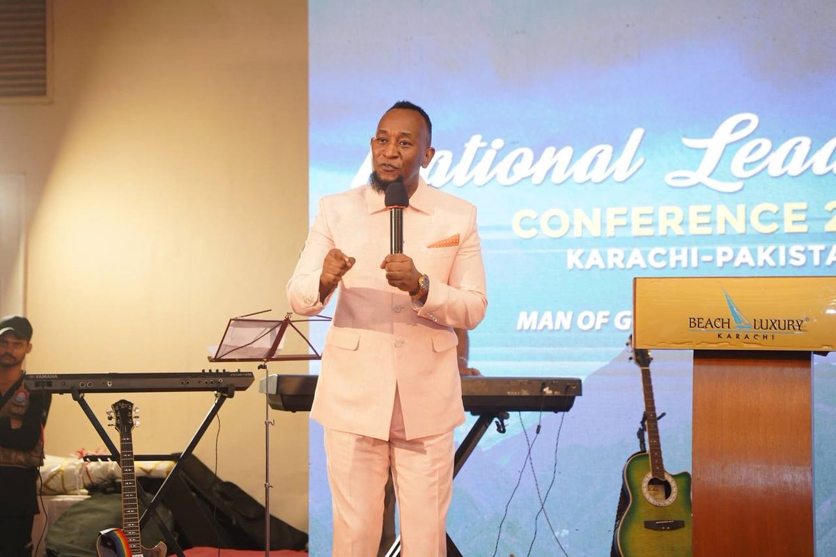Zoe Life (@zoelife2025) on Twitter photo What God did in Pakistan by the hand of his servant Prophet Elvis Mbonye will be spoken of in generations to come.
Some video highlights you missed :
youtu.be/Axrcr2QXAds?siβ¦
#ProphetElvisMbonye <a href="/Prophet_elvis/">Prophet Elvis Mbonye</a> What God did in Pakistan by the hand of his servant Prophet Elvis Mbonye will be spoken of in generations to come.
Some video highlights you missed :
youtu.be/Axrcr2QXAds?siβ¦
#ProphetElvisMbonye <a href="/Prophet_elvis/">Prophet Elvis Mbonye</a>