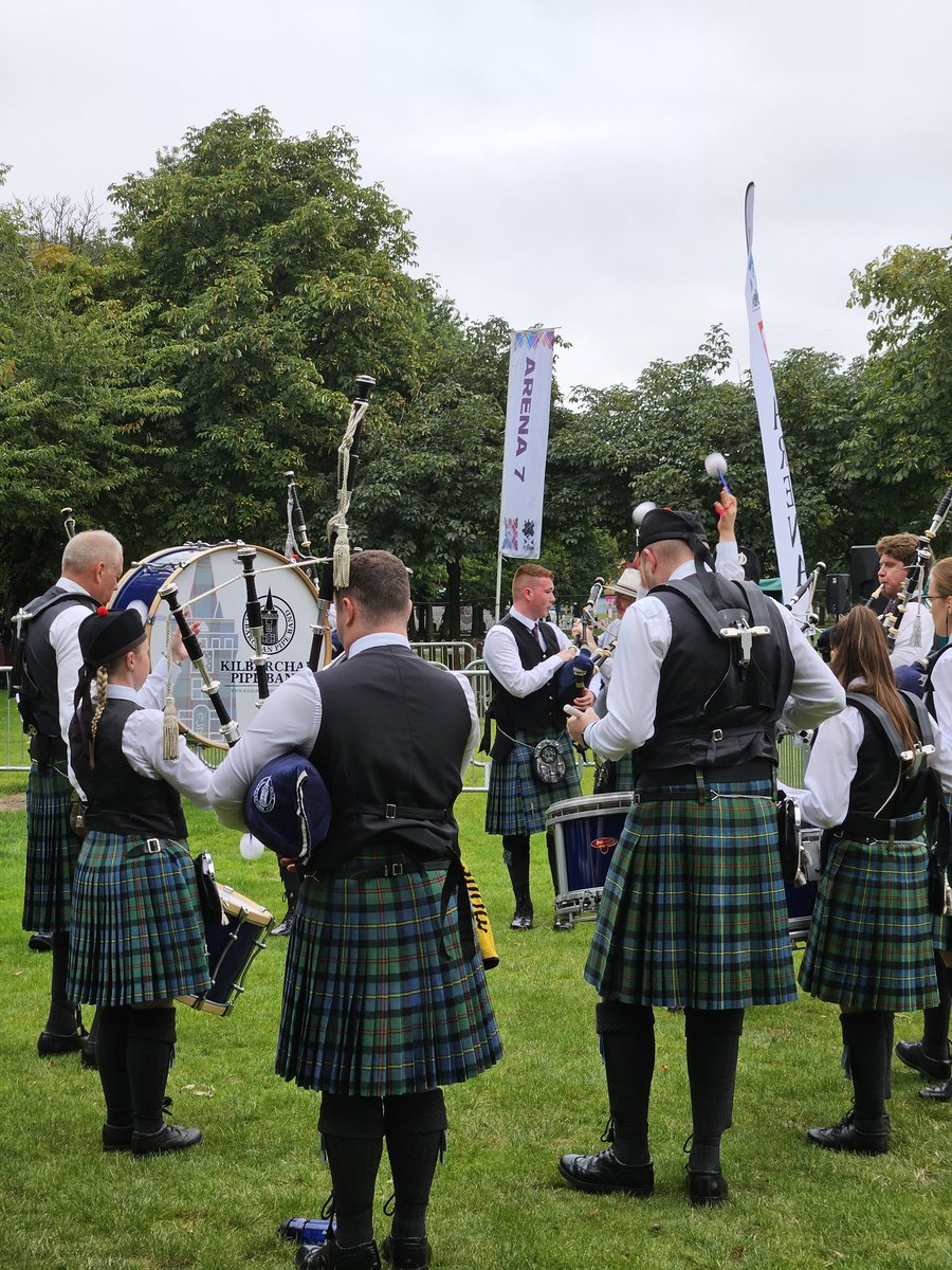 Kilbarchan Pipe Band tweet media