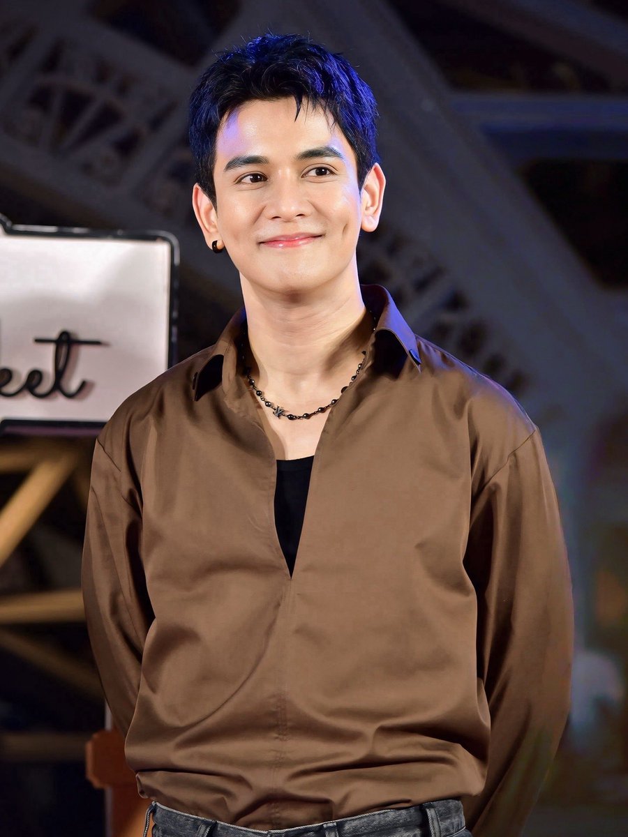Mukmai's tweet photo. ใครมันจะไปต้านไหวว 🫠🫠🫠🫠
#GUNNAPAT https://t.co/FgGvsuM89N