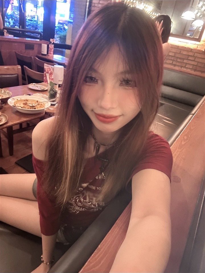 我就这样莫名其妙 tweet media