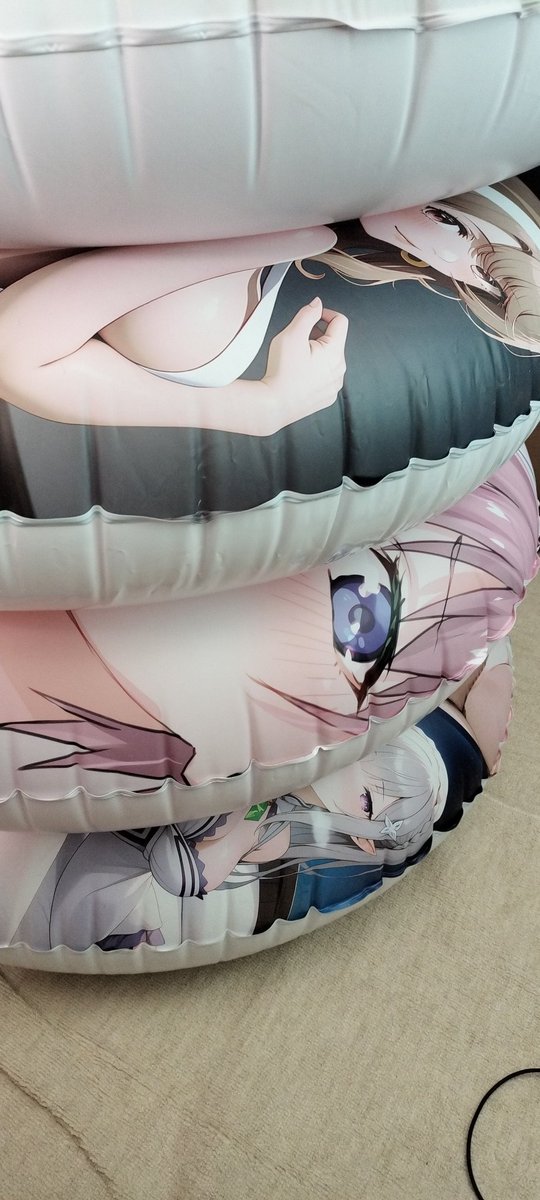 ba_balloon's tweet photo. たまには膨らませないと〜 https://t.co/Hq7sCbGEHe