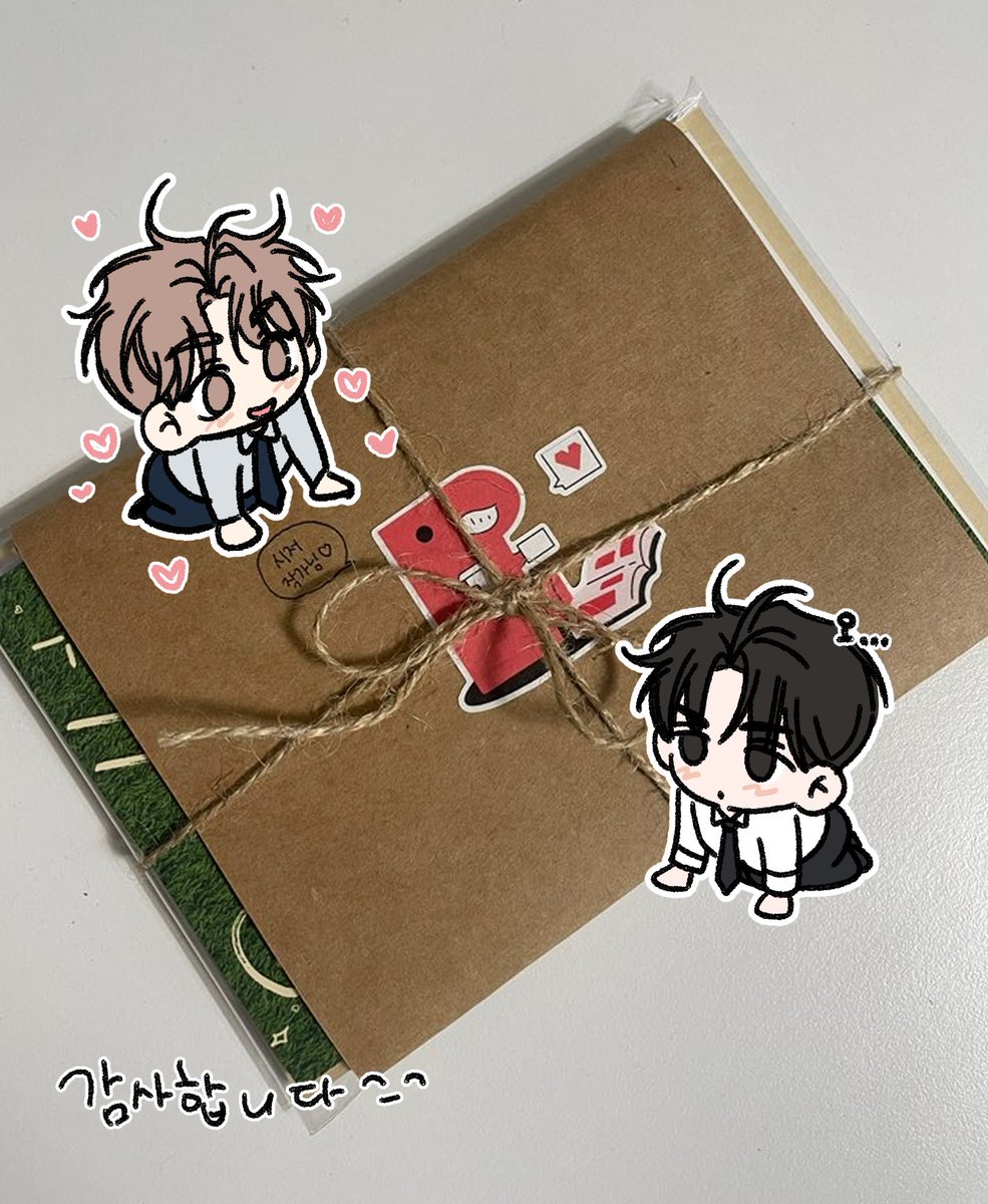 사실 프린티 올려두고 너무 바빠서 정작 제 건 못 뽑았는데 프린티 측에서 서뿌라이즈로 보내주셨어요 정말 감사합니다 🥹🫶