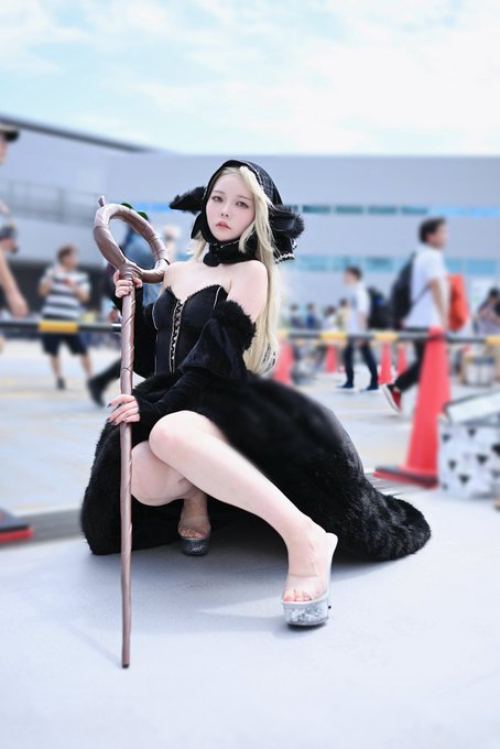 コスプレイヤーやなぎばころんのTwitter画像1