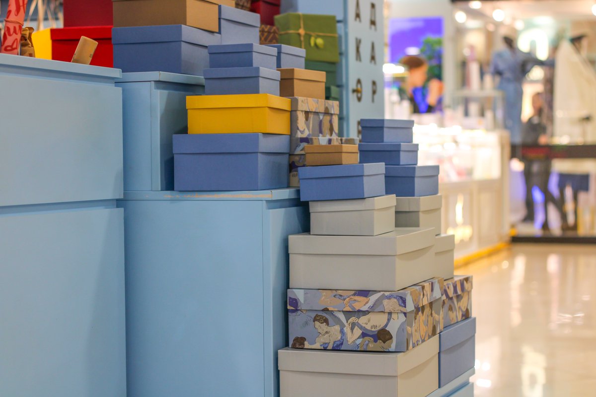 frescoesboxes's tweet image. Looking for bulk paper gift packaging boxes?
Our factory supplies mithai, cake, chocolate &amp;amp; hamper boxes to gift shops, wholesale bakeries, restaurants &amp;amp; resellers in Hyderabad, Bengaluru &amp;amp; Mumbai
Premium | Eco-friendly | Bulk Orders
#Diwali2025 #WholesalePackaging #gifting