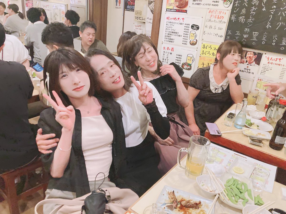 御徒町女子会なう。😵‍💫〜💕
一応、テニス部初期払いです。🎾