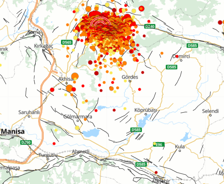 7 günlük deprem hareketliliğine bakıldığında Sındırgı depremin artçılarının güney ve güney doğuya ağırlık gösterdiğini görmekteyiz. İlk olarak Manisa-Turgutlu-Ahmetli arasına enerji yüklemesi yapması muhtemel. 
Olası bir deprem olursa Alaşehir-Denizli hattına enerji yüklenebilir.