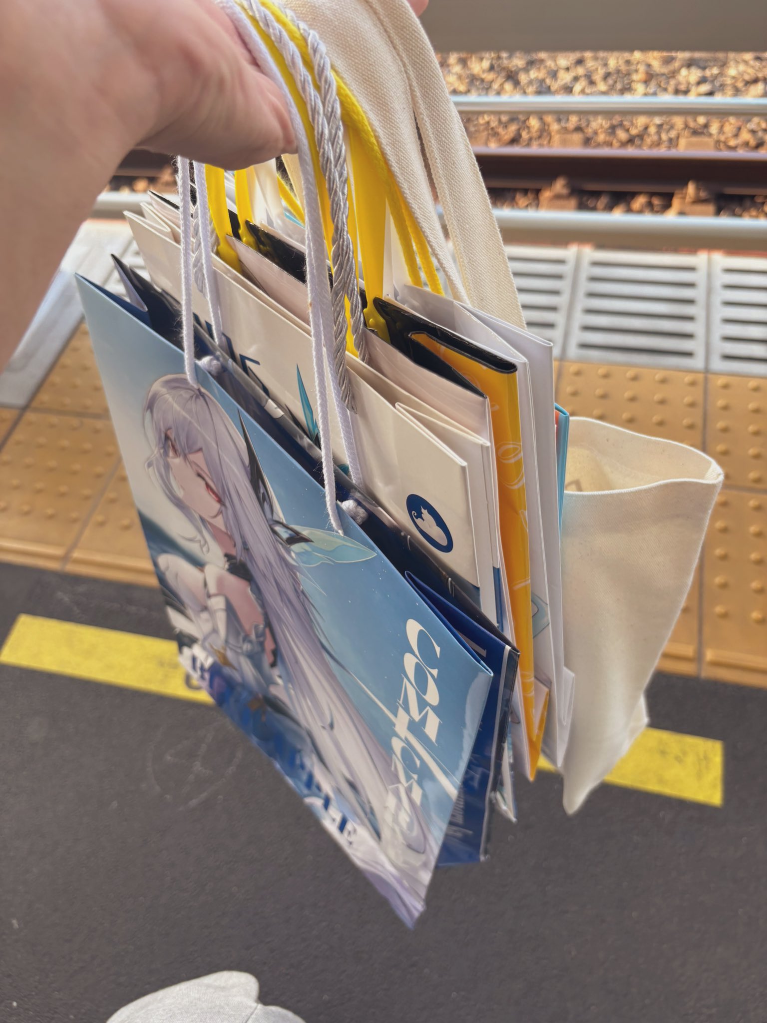原神 まとめ売り コミケ コミケ102行ってきた！原神のグッズも大量に買ったから語らせて