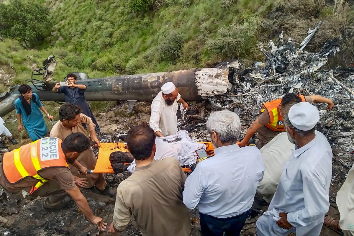 khan_ramman's tweet photo. The death toll from heavy monsoon rains that have triggered flash floods across northern Pakistan has risen to at least 321 people in the last 48 hours, disaster agencies said Saturday.
#ClimateChange #Buner #bunerflood #bunerfloods https://t.co/KKxvFzyKOR