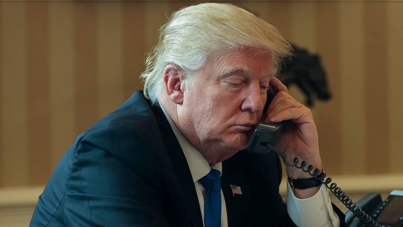 🇺🇸 Prezydent Trump przez ponad półtorej godziny rozmawiał z Zełenskim i przywódcami europejskimi, aby poinformować ich o swoim spotkaniu z Putinem — podał Axios.