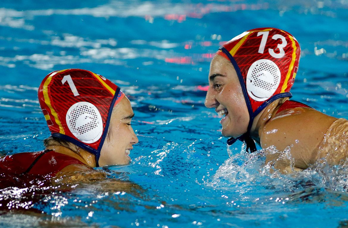 🤽‍♀️Waterpolo l  Mundial U20🇧🇷

La selección española 🇪🇦 se clasifica A LA FINAL del mundial tras ganar 11-9 a Grecia

🔸Otra vez más el waterpolo español en la final, da igual la categoría y el año, siempre cumplen. Hoy a las 19.30 jugarán por el título