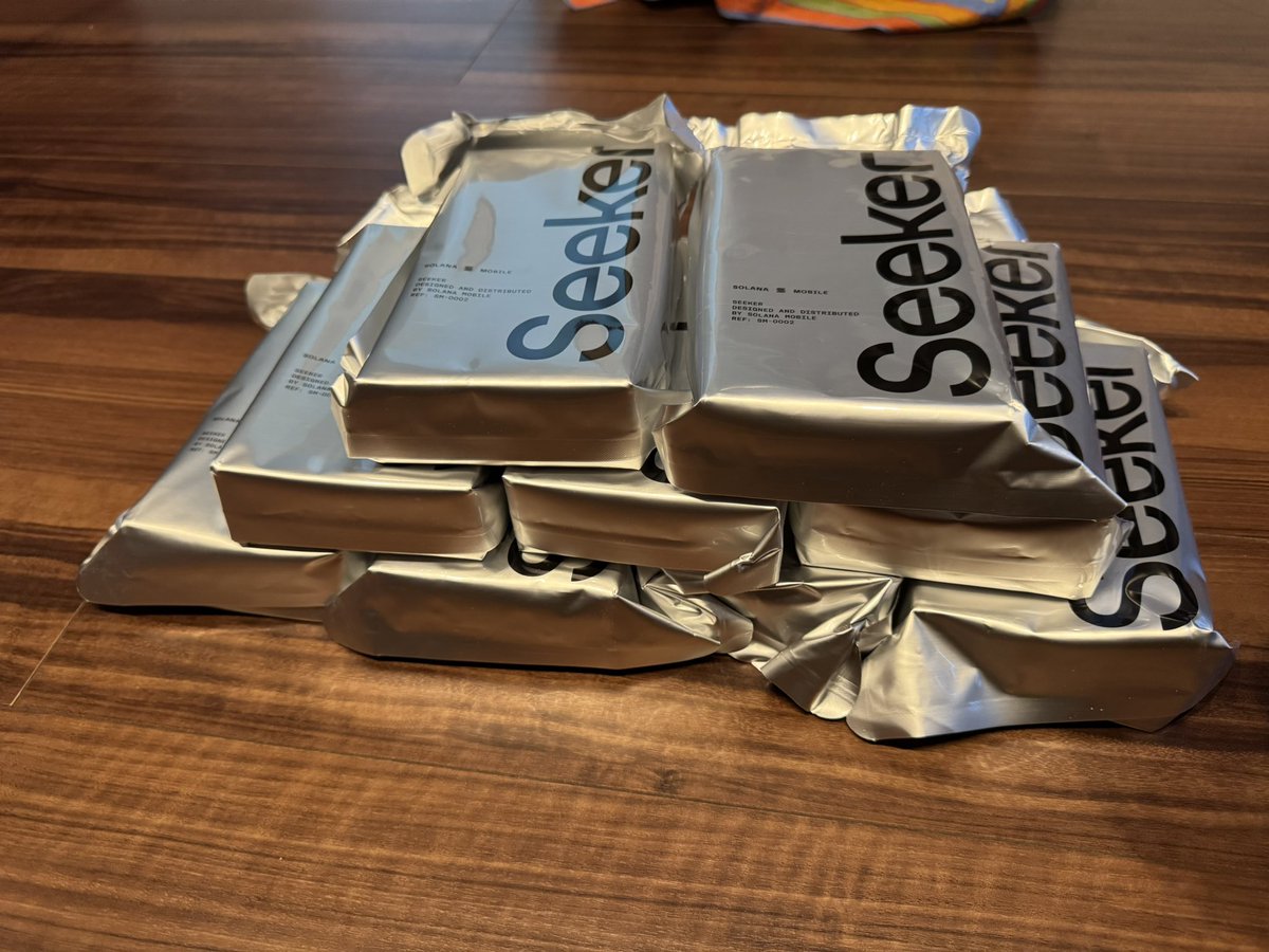 shuchiku1's tweet photo. #solanamobile

I received nine Solanamobiles. If I had purchased one more, the pyramid would have been complete. https://t.co/S5MkpMwmnw