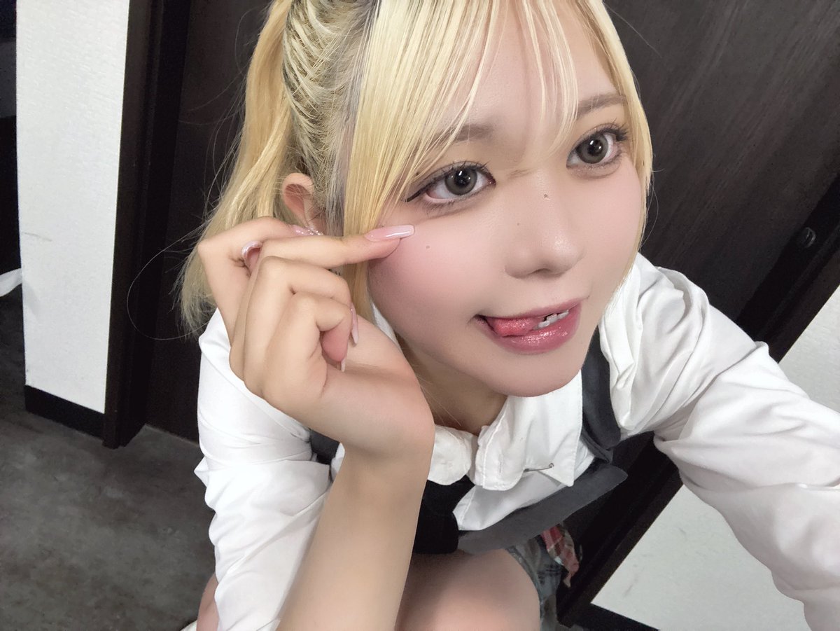 やんやん (@yanyantsukebo44) / X