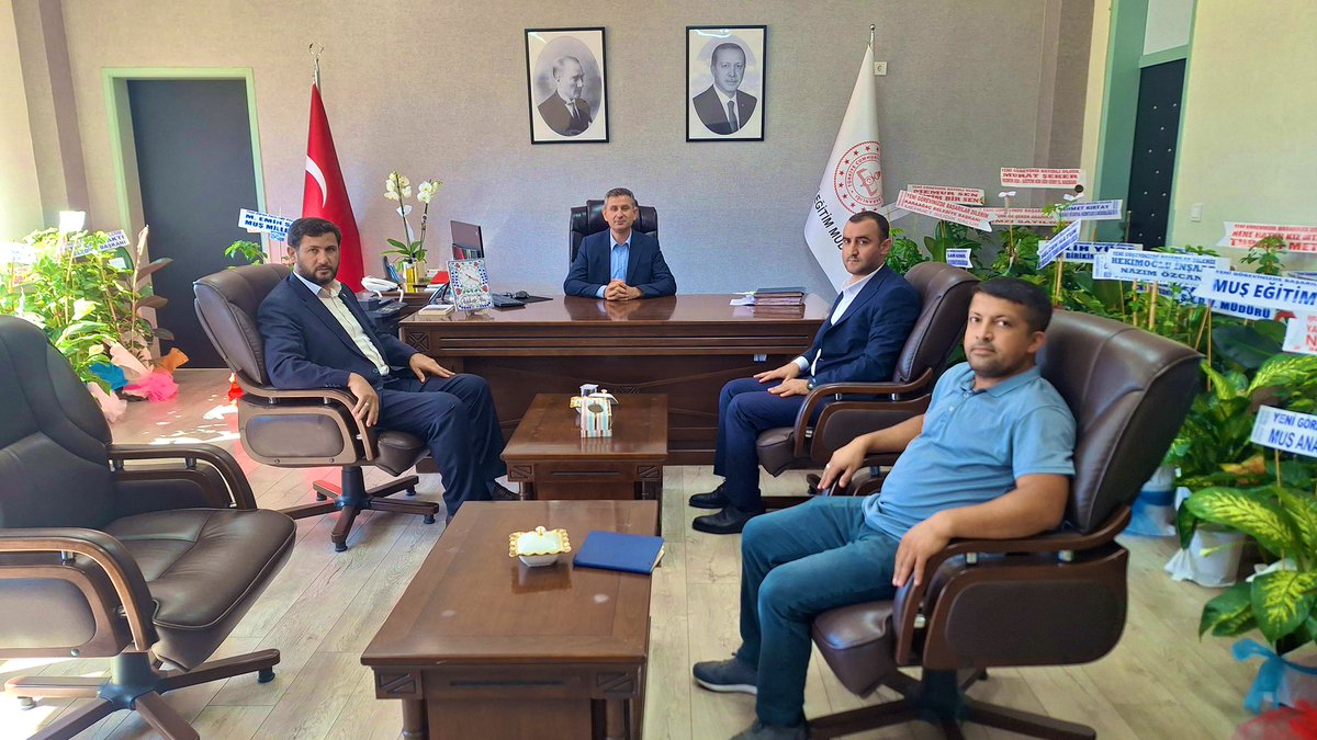İl Başkanımız M.Şirin ÇAĞLAYAN  beraberindeki heyetle;
İlimizde göreve başlayan Milli Eğitim Müdürü Sn.Abdulkadir ATAY‘a hayırlı olsun ziyaretinde bulundular.
Ziyarette ilimizin eğitim durumuyla ilgili karşılıklı sohbet edildi.
İl Müdürümüze  yeni görevlerinde başarılar dileriz.