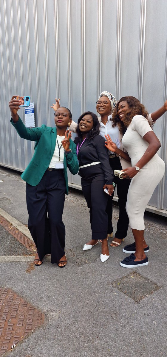 These women are my tribe. My people. I love them so much. I will always do ❤️

<a href="/Xymbiz/">Ozioma</a> <a href="/Febz__/">Febisola</a> <a href="/the_omotola/">Omotola E. PhD</a>