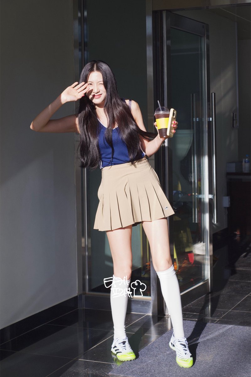 250816

내 테토공주야 팟팅💕💕

#에이핑크 #오하영
#Apink #Hayoung <a href="/Apinkohy/">오하영</a> pre