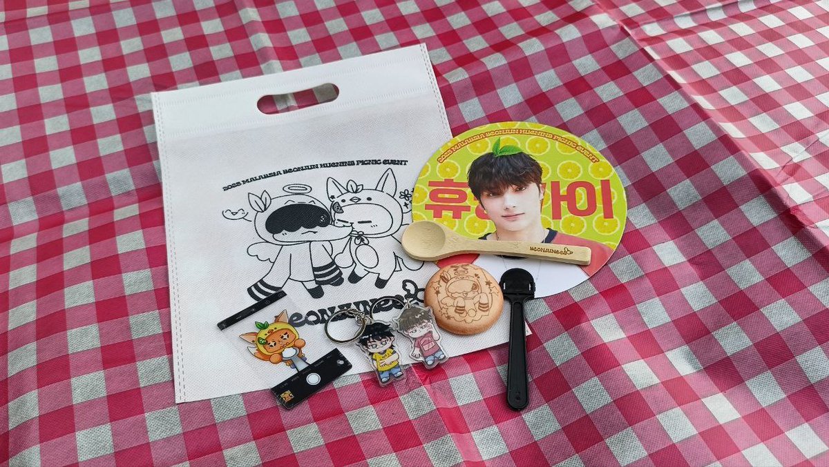 txteventMY's tweet photo. 🎶now playing #OurSummer https://t.co/0HFD09Jjed
#YeonjuneezPicnicDay
#SummerWithYeonjuneez https://t.co/dzntlbkKGU