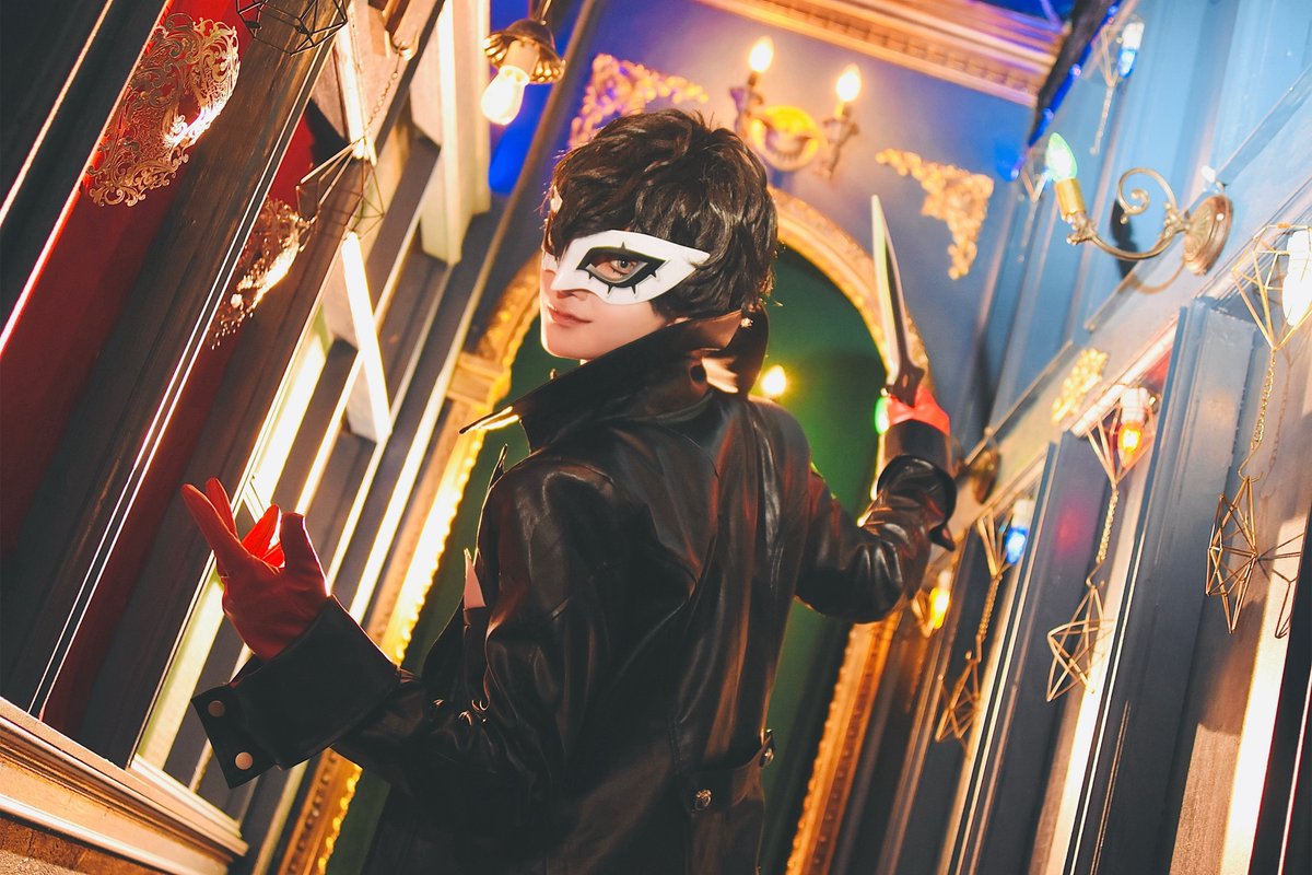 cosplay  
             PERSONA5 /  JOKER
 
photo:<a href="/shenly00sab/">しぇりんぷ【📸】トリスタ撮りたい</a> 
studio:<a href="/ailotta_s/">aiLotta studio</a>