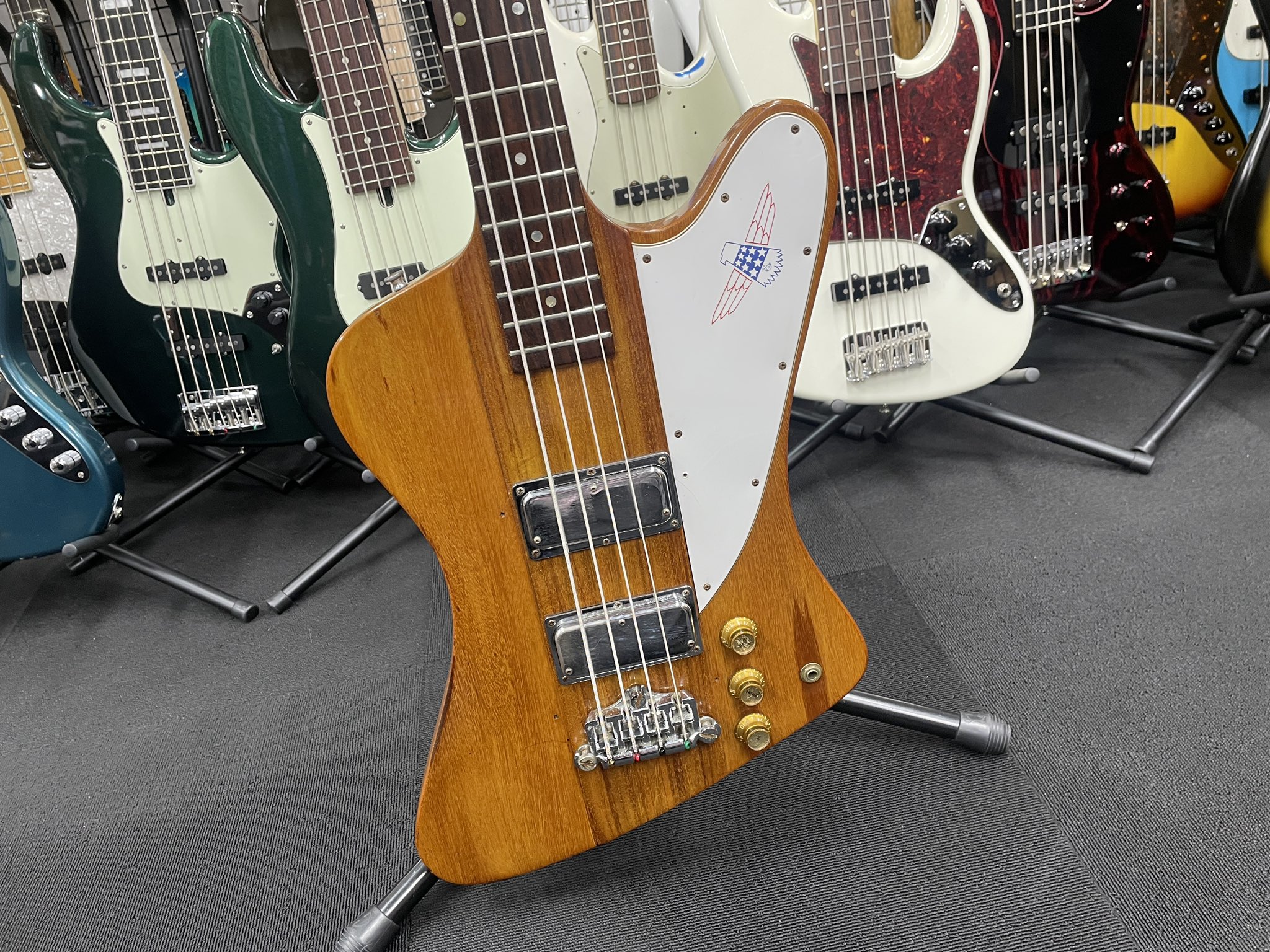 Gibson◆thunderbird◆建国記念モデル改 Gibson Thunderbird アメリカ建国200周年 建国記念モデル