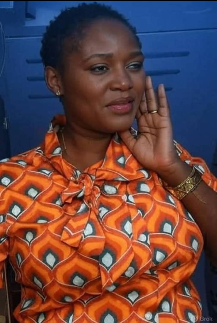 melfication's tweet image. Julie, My Hero.

Vilified. Body-shamed. Attacked for doing her job. Slapped. Severally. Hated by the mob. Silenced!

She stood her ground, not for glory, but for safety. Even protecting the life of her silly and senseless aggressor.

She represents every worker who has swallowed…