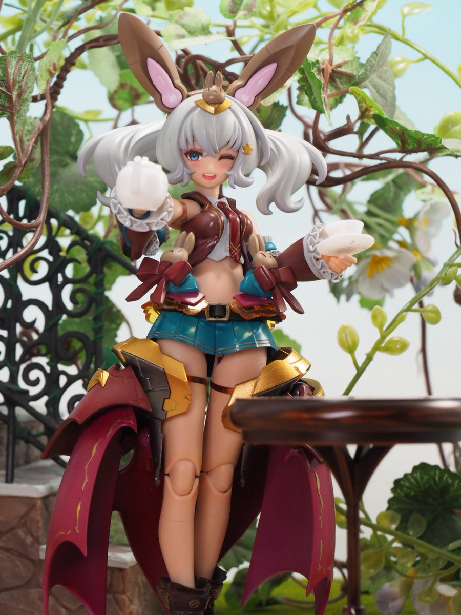 2025年4作品目。
三月ウサギ　ルミナの完成です。

リプに続きます。
#メガミデバイス