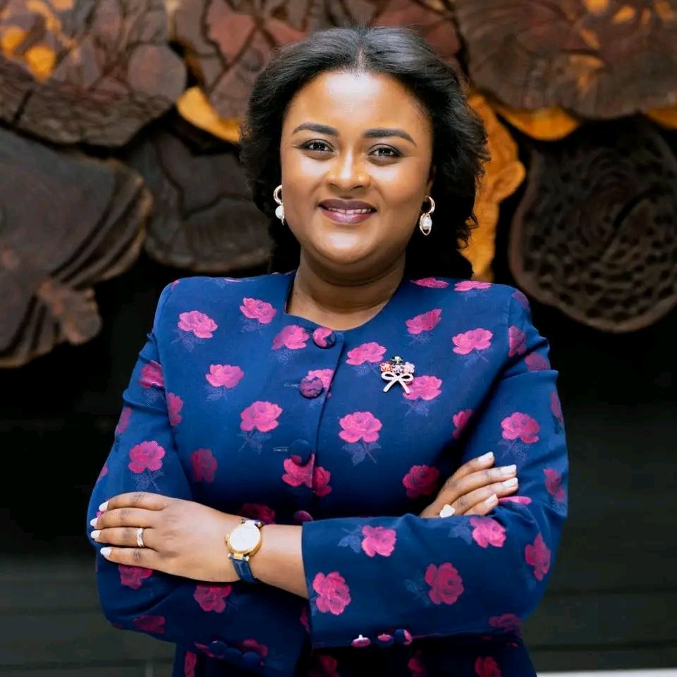 Isiro Yetu (@isiroyetu) on Twitter photo #RDC | Francine <a href="/Muyumba/">Amb.Francine MUYUMBA NKANGA 🇨🇩</a> : “ En #RDC, les dirigeants préfèrent conserver leur pouvoir au détriment de la paix. Ils refusent le dialogue national inclusif et sincère, alors que la nation s'effondre sous le poids de leur orgueil ” après le sommet <a href="/realDonaldTrump/">Donald J. Trump</a> - Vladimir Poutine #RDC | Francine <a href="/Muyumba/">Amb.Francine MUYUMBA NKANGA 🇨🇩</a> : “ En #RDC, les dirigeants préfèrent conserver leur pouvoir au détriment de la paix. Ils refusent le dialogue national inclusif et sincère, alors que la nation s'effondre sous le poids de leur orgueil ” après le sommet <a href="/realDonaldTrump/">Donald J. Trump</a> - Vladimir Poutine