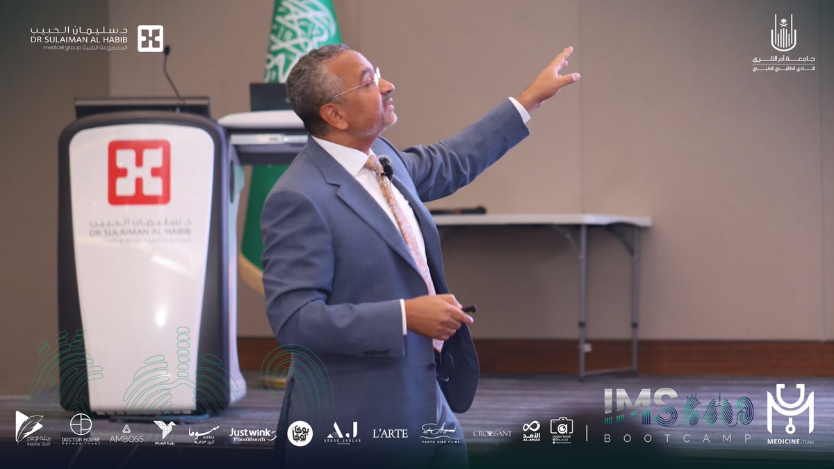 Medicineteam1's tweet photo. Day 1 is highlighted by engaging professional lectures that spark discussions and provide valuable insights for all attendees! ✨

#IMSBootcamp https://t.co/6zofn6WL6s