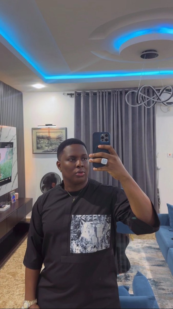 2015                                                   2025