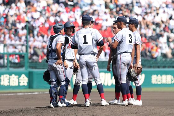 livedoornews's tweet image. 【豪華】甲子園、19日の準々決勝組み合わせにファンざわつく 「見た過ぎる」
news.livedoor.com/article/detail…

抽選の結果、19日からの準々決勝第1試合は「京都国際vs山梨学院」となった。抽選結果は甲子園でもアナウンスされ、ファンからは「甲子園がどよめいてたよ」と報告された。