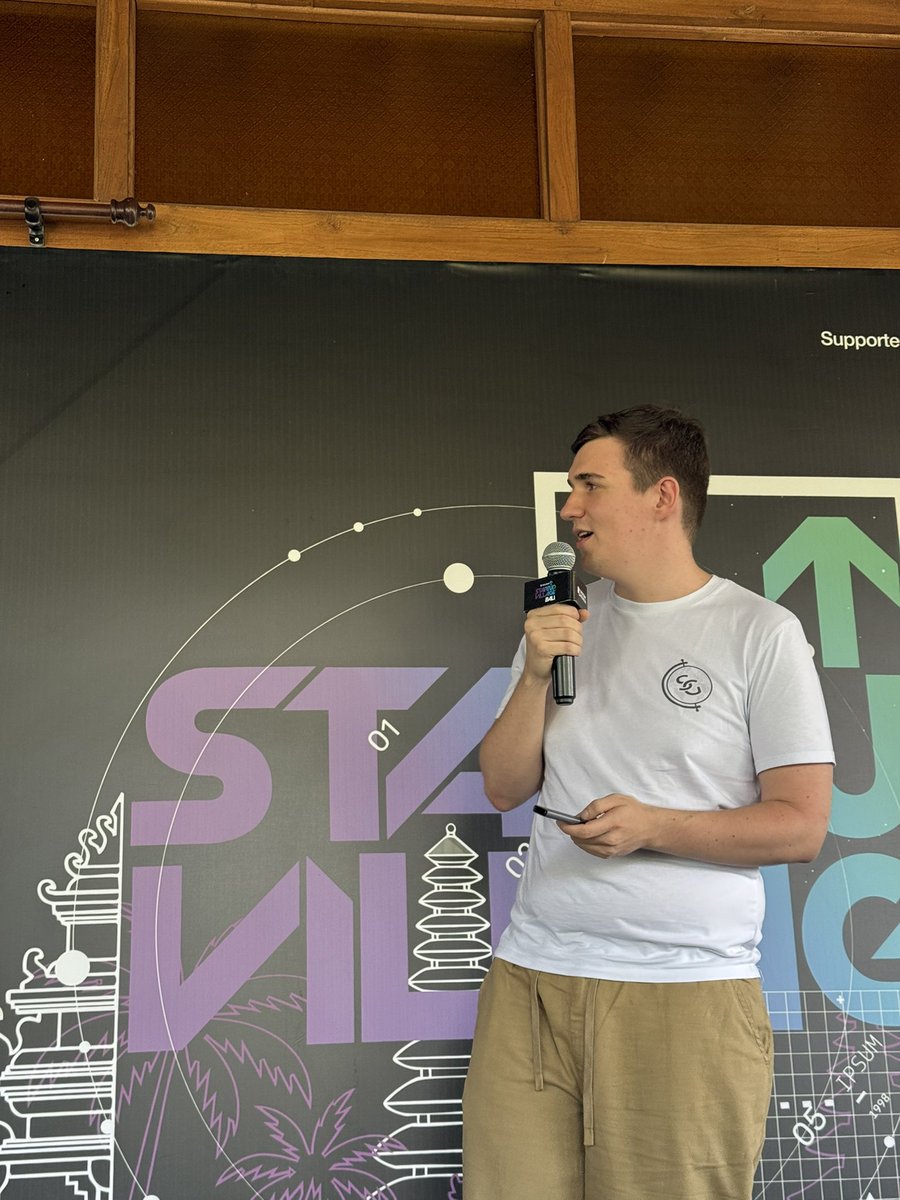 Sol Hedge (@solhedge_prjct) on Twitter photo Day 2 takeaways: Pitching gems from <a href="/1MrHarding/">IAMMRHARDING² 关系(水)</a> <a href="/FoundationVent/">Foundation Ventures</a> 💡 + Tokenomics breakdown from <a href="/Simplicity_Dan/">DanielsCorner</a> 🔥
<a href="/SuperteamINDO/">Superteam Indonesia</a> <a href="/yonathandinata/">Yonathan Dinata</a> <a href="/Friday_SOL/">Friday7th | SolHedge</a> Day 2 takeaways: Pitching gems from <a href="/1MrHarding/">IAMMRHARDING² 关系(水)</a> <a href="/FoundationVent/">Foundation Ventures</a> 💡 + Tokenomics breakdown from <a href="/Simplicity_Dan/">DanielsCorner</a> 🔥
<a href="/SuperteamINDO/">Superteam Indonesia</a> <a href="/yonathandinata/">Yonathan Dinata</a> <a href="/Friday_SOL/">Friday7th | SolHedge</a>