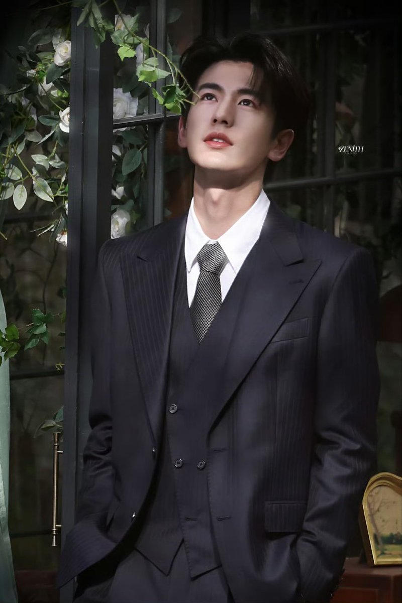 overdotwt's tweet photo. 250815 • #Overdo Update

Murong Qingyi what an insane face card. 💝

©️ ZENITH丨天穹·张凌赫

#ZhangLinghe #这一秒过火 https://t.co/hBQPQVCjEL